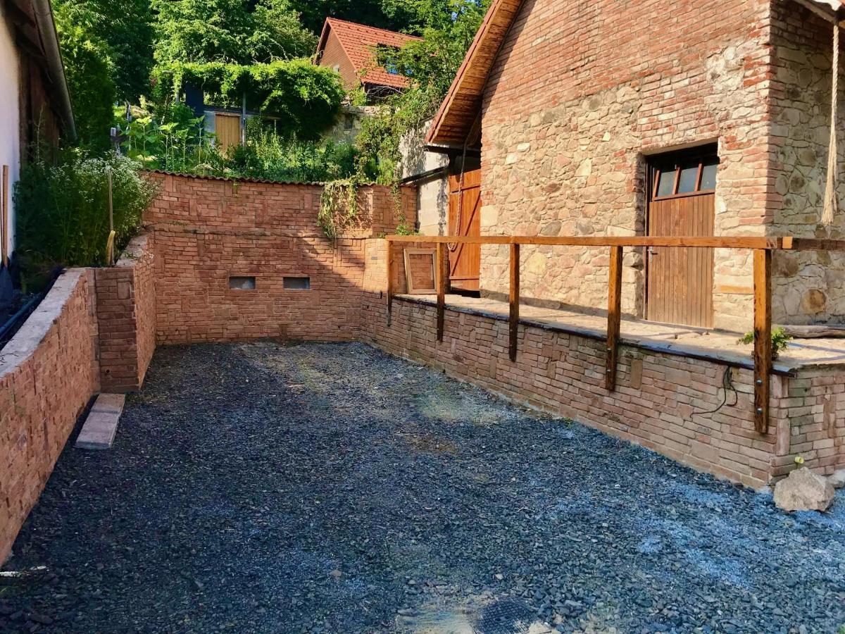 Apartmany Pod Kozakem Velke Popovice Exterior photo